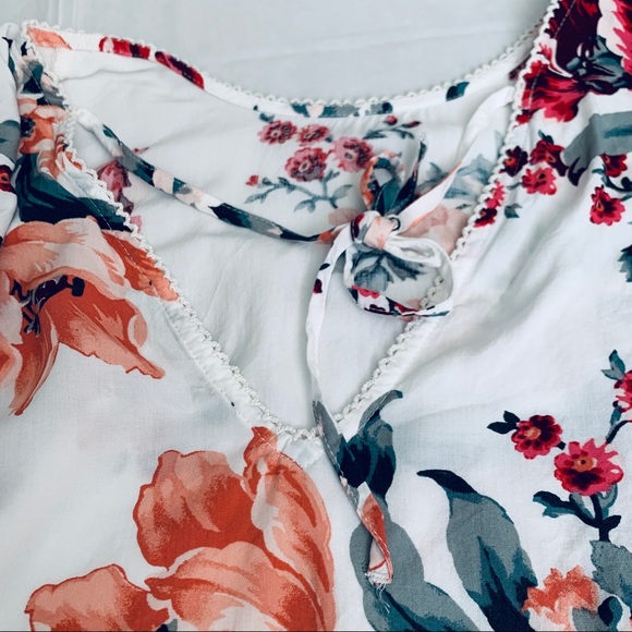 Cropped t-shirt - Picture 4 of 5